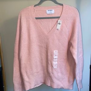 Old Navy Women’s V-Neck Sweater in Pink